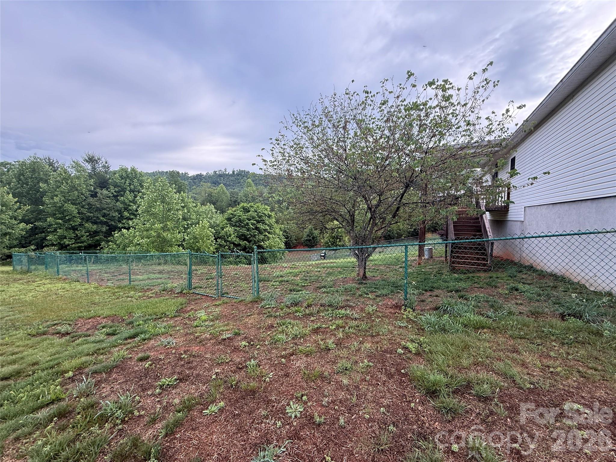 4460 Gouge Avenue — Morganton