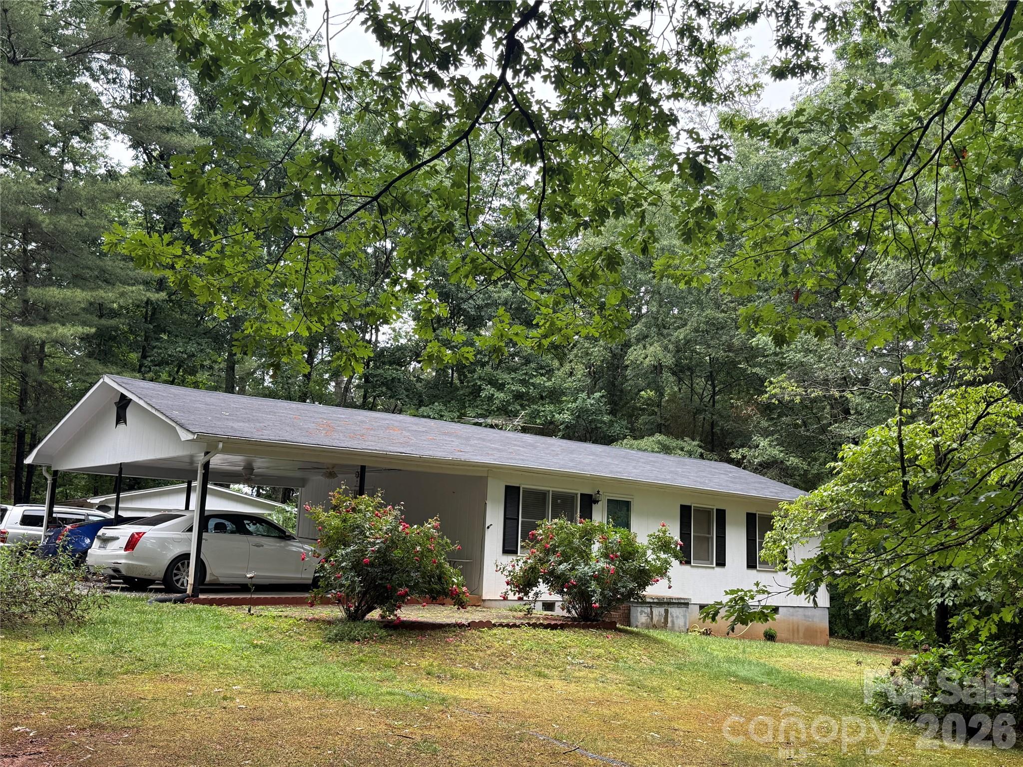 580 Legion Road — Lenoir
