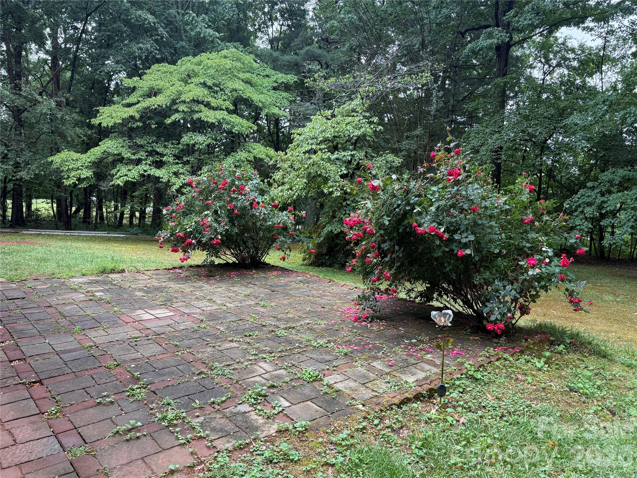 580 Legion Road — Lenoir