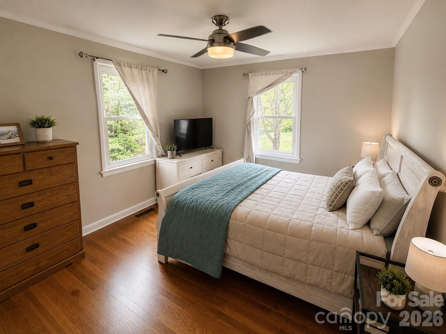 1344 12th Avenue NE — Hickory