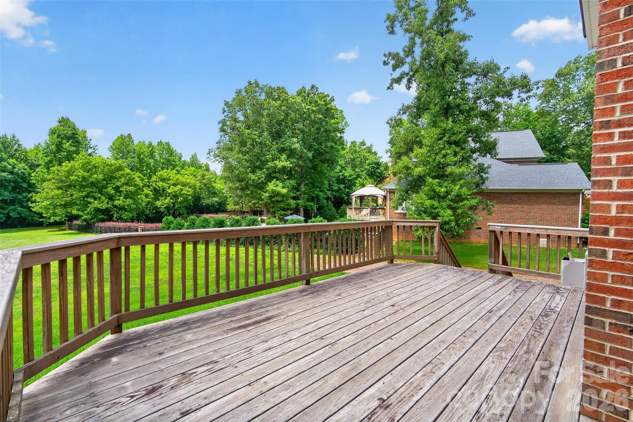 1900 Crestgate Drive — Waxhaw