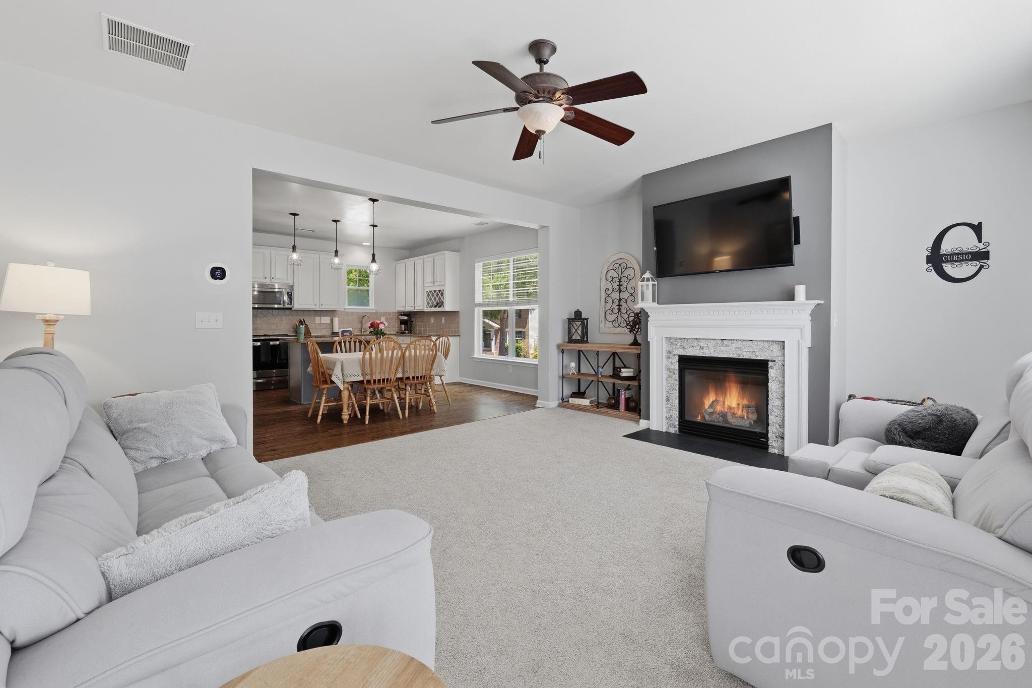 6122 Colonial Garden Drive — Huntersville