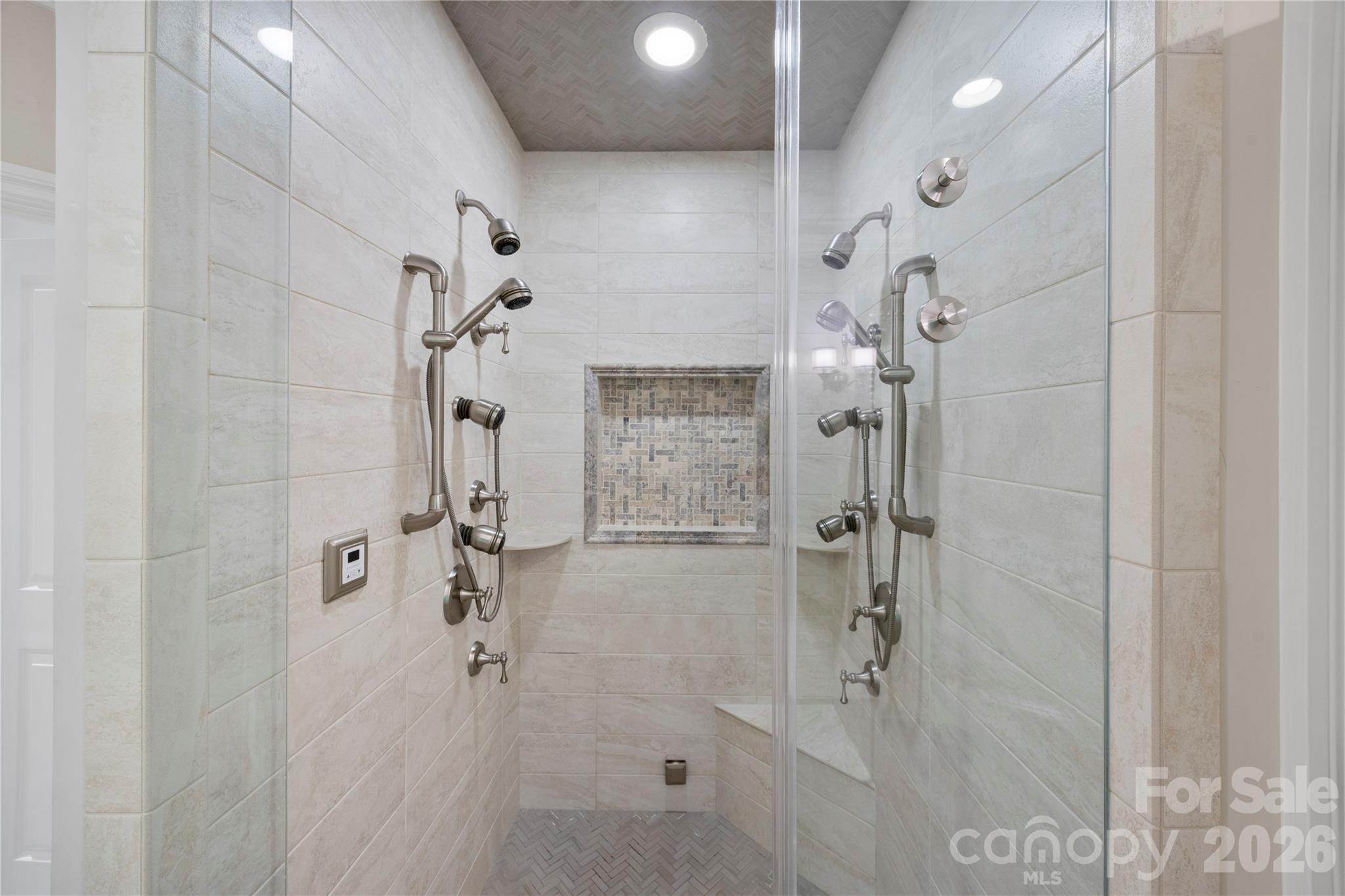 208 Tinkham Trail — Cramerton