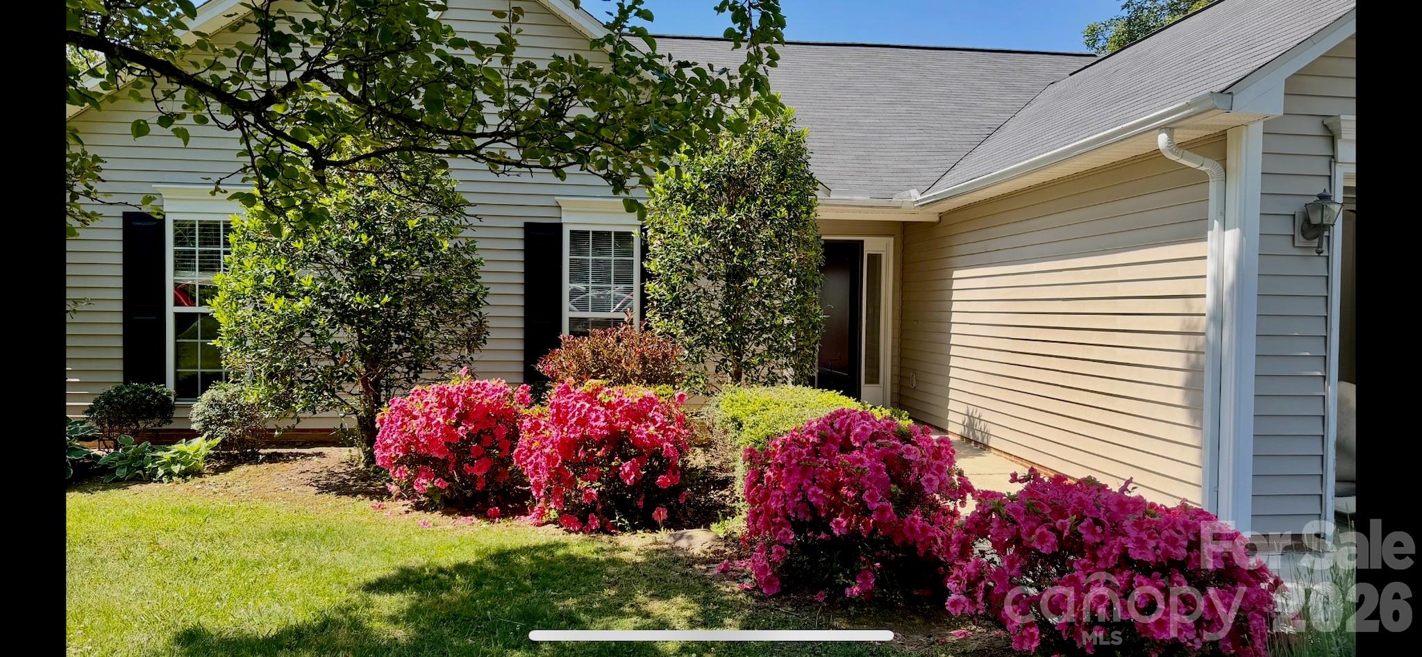 12 Wineberry Court — Fletcher