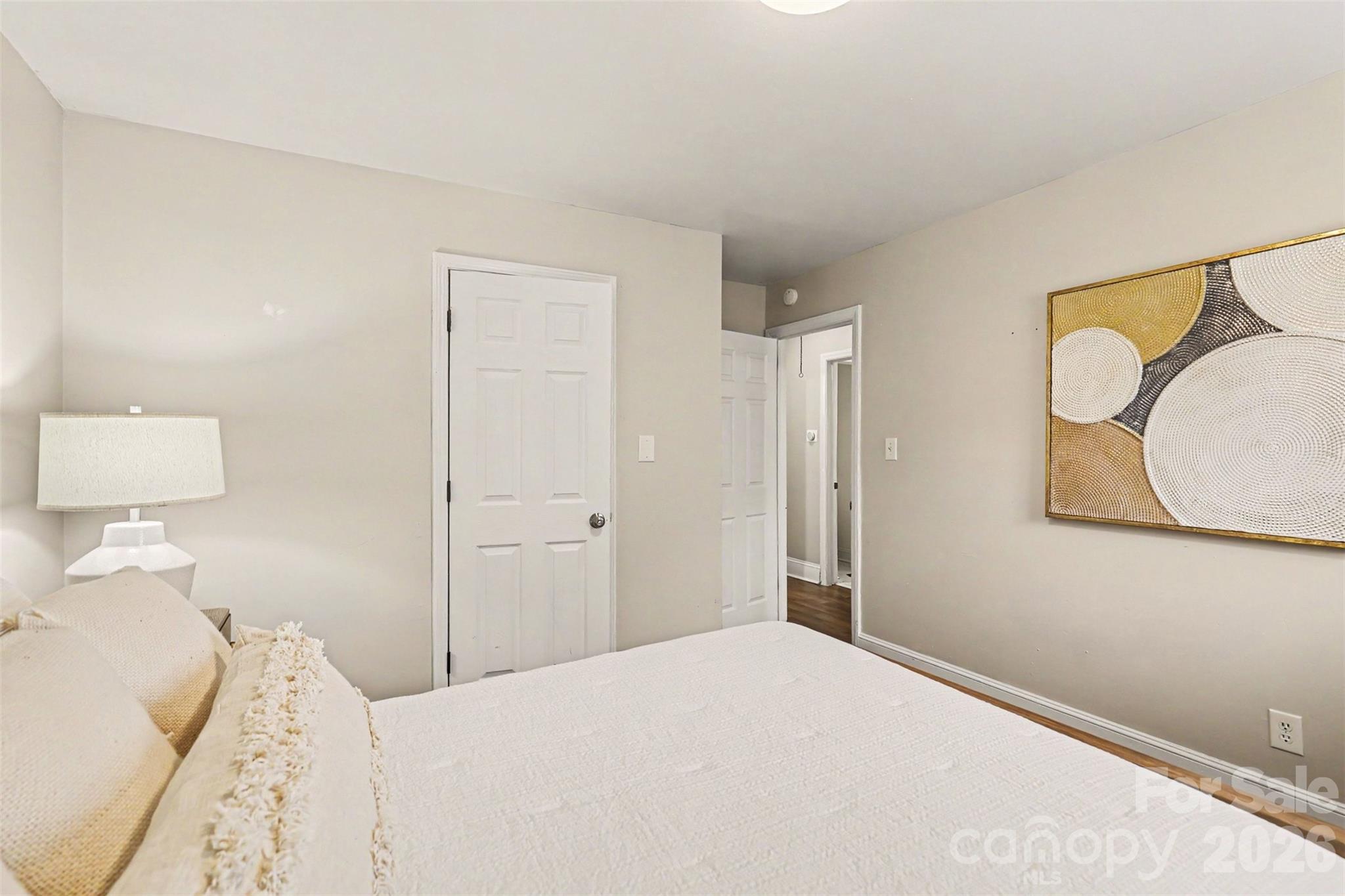 3430 Meredith Avenue — Charlotte