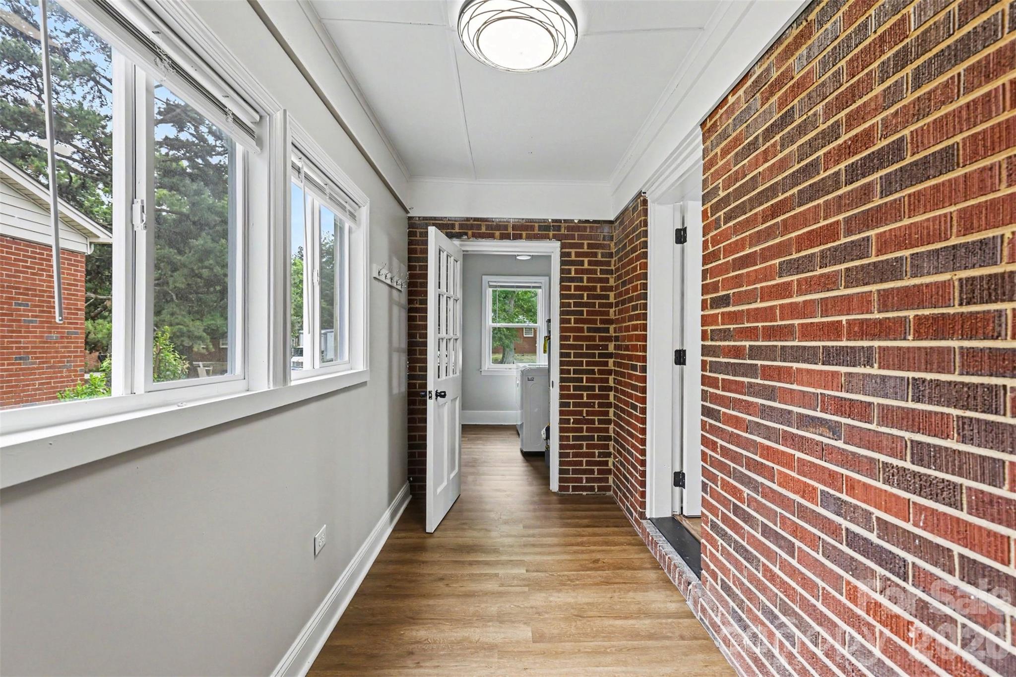 3430 Meredith Avenue — Charlotte