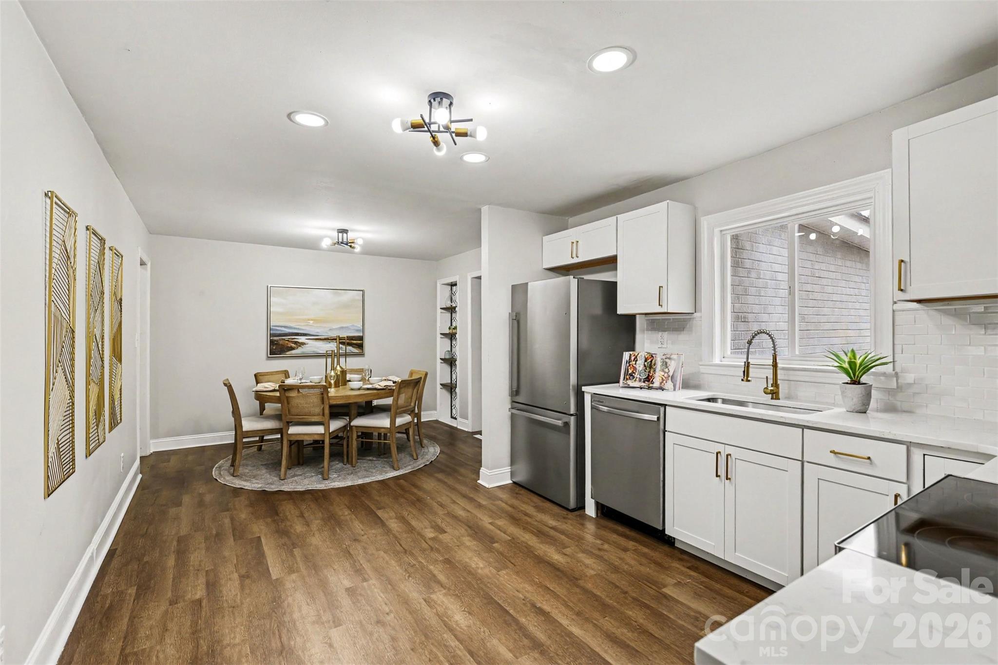 3430 Meredith Avenue — Charlotte