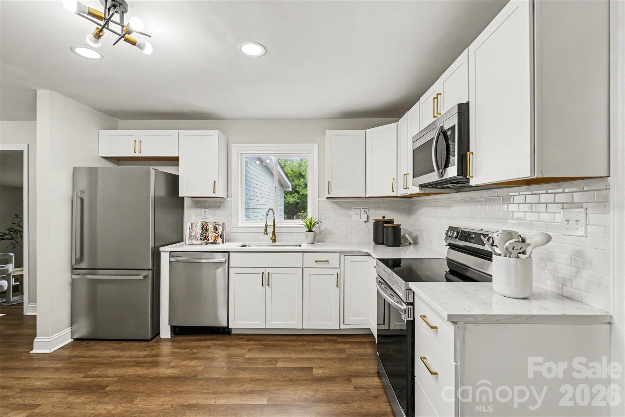 3430 Meredith Avenue — Charlotte