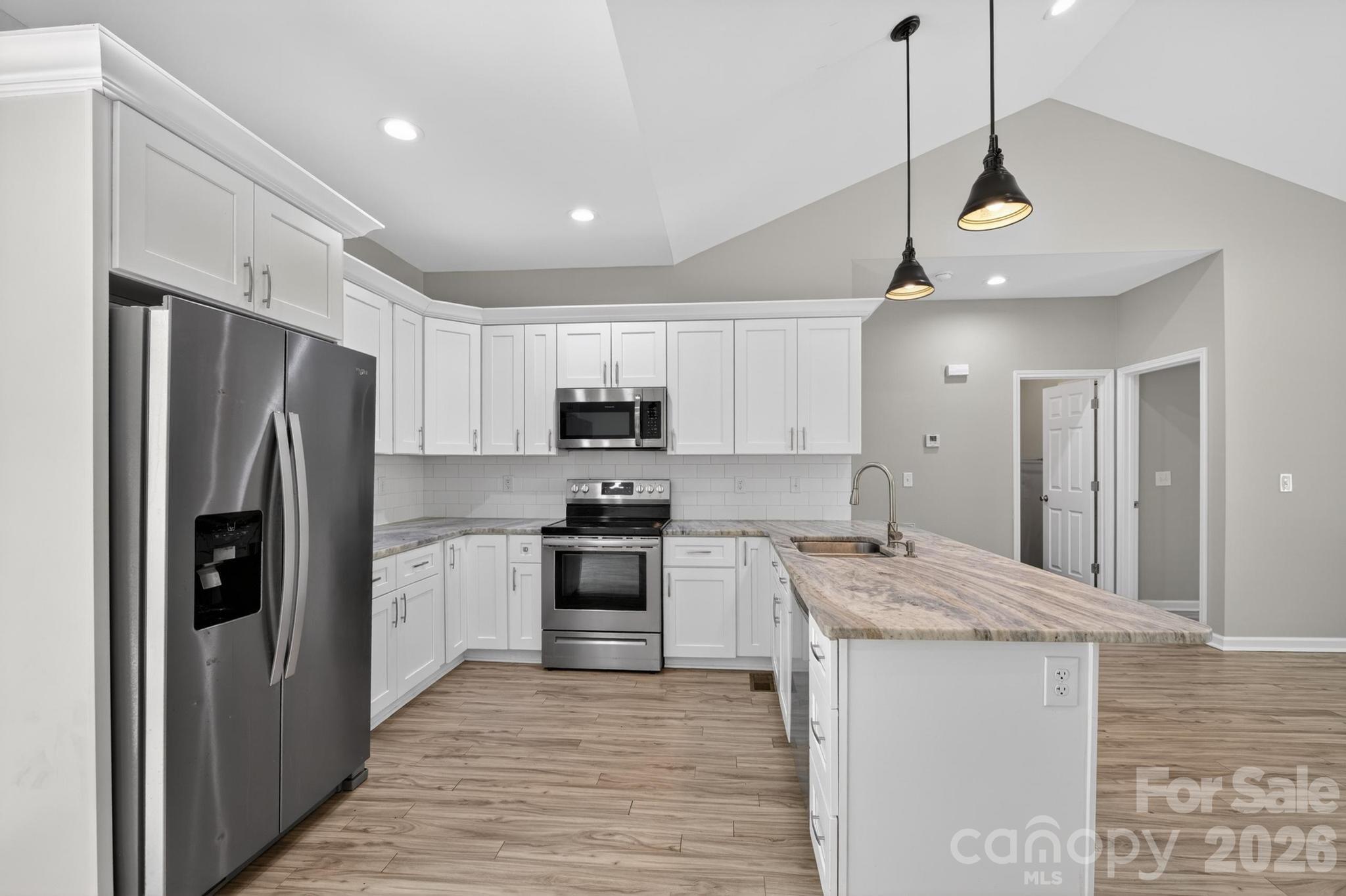 2119 South Road — Morganton