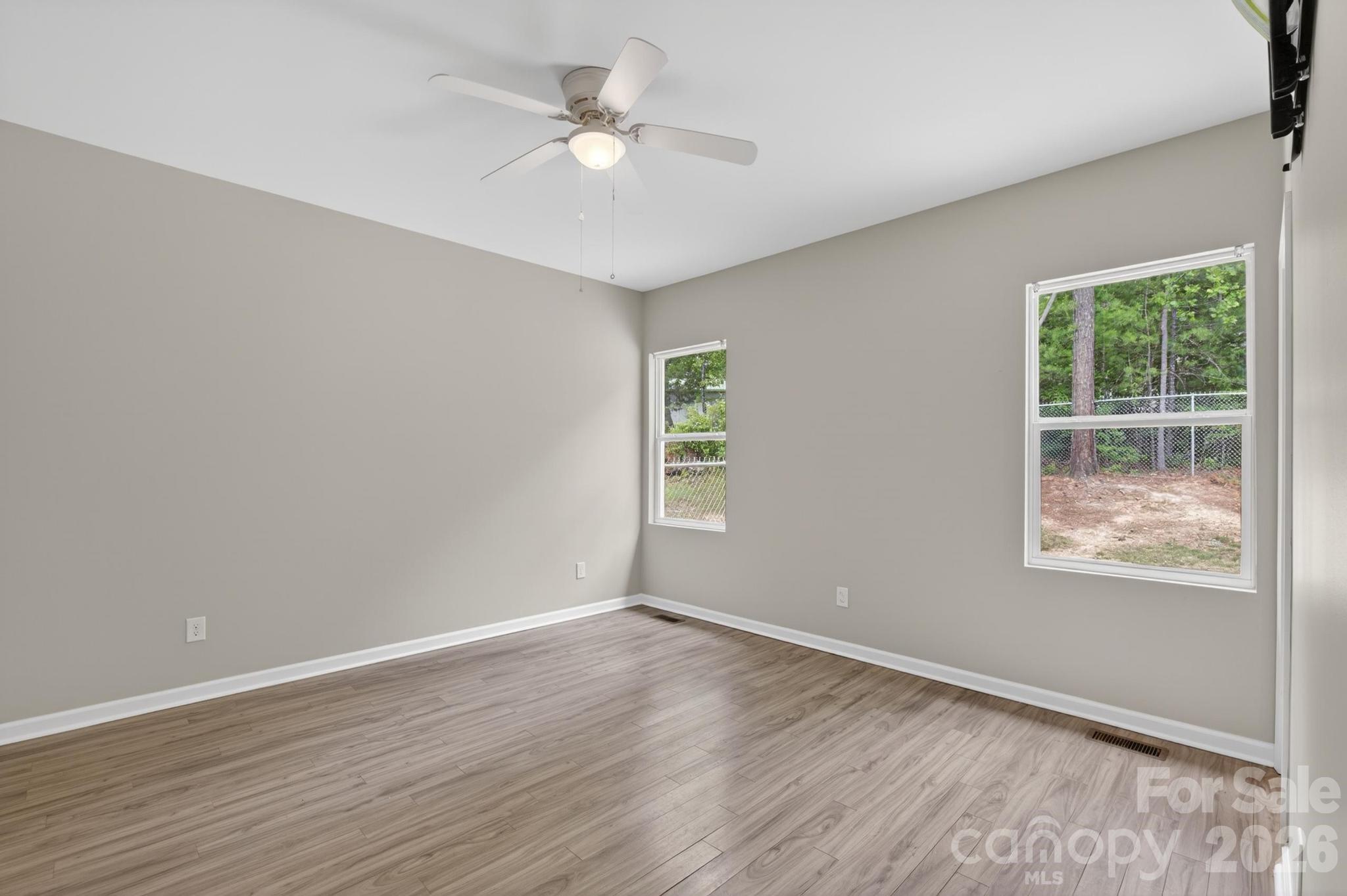2119 South Road — Morganton