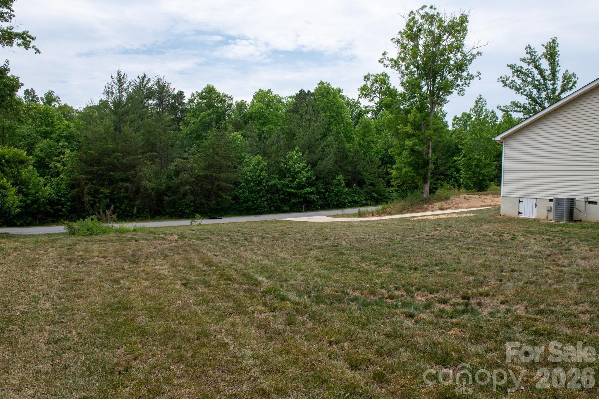 2119 South Road — Morganton