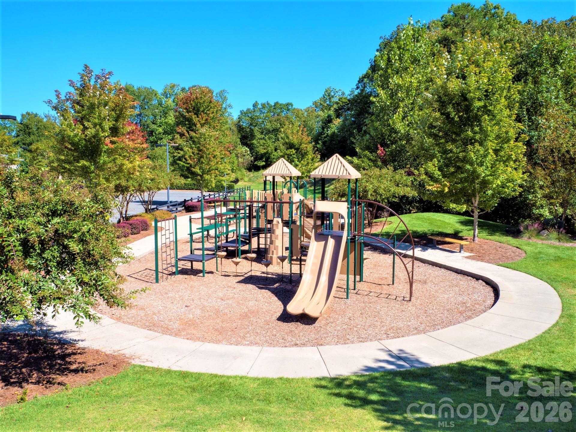 4009 Tory Path Road — Waxhaw