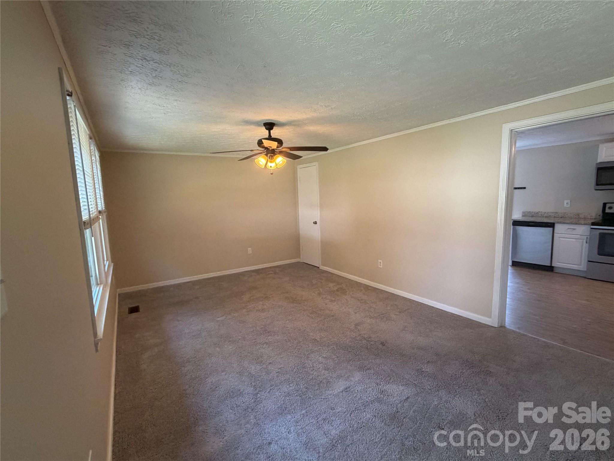 617 Oakwood Lane — Gastonia
