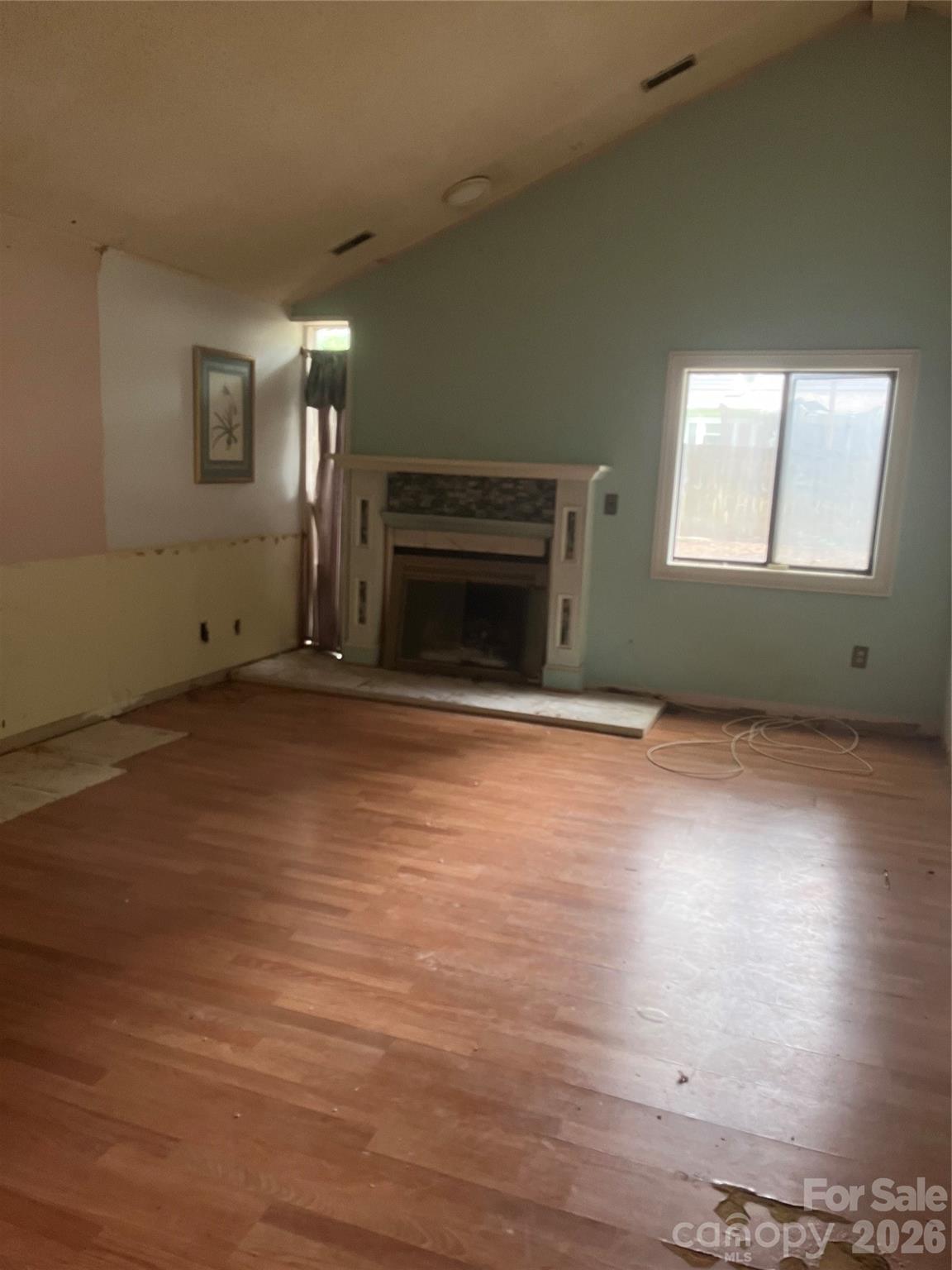 11832 Moonridge Drive — Charlotte