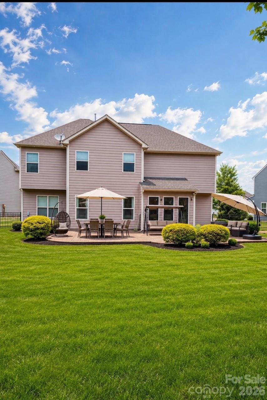 2331 Balting Glass Drive — Indian Trail