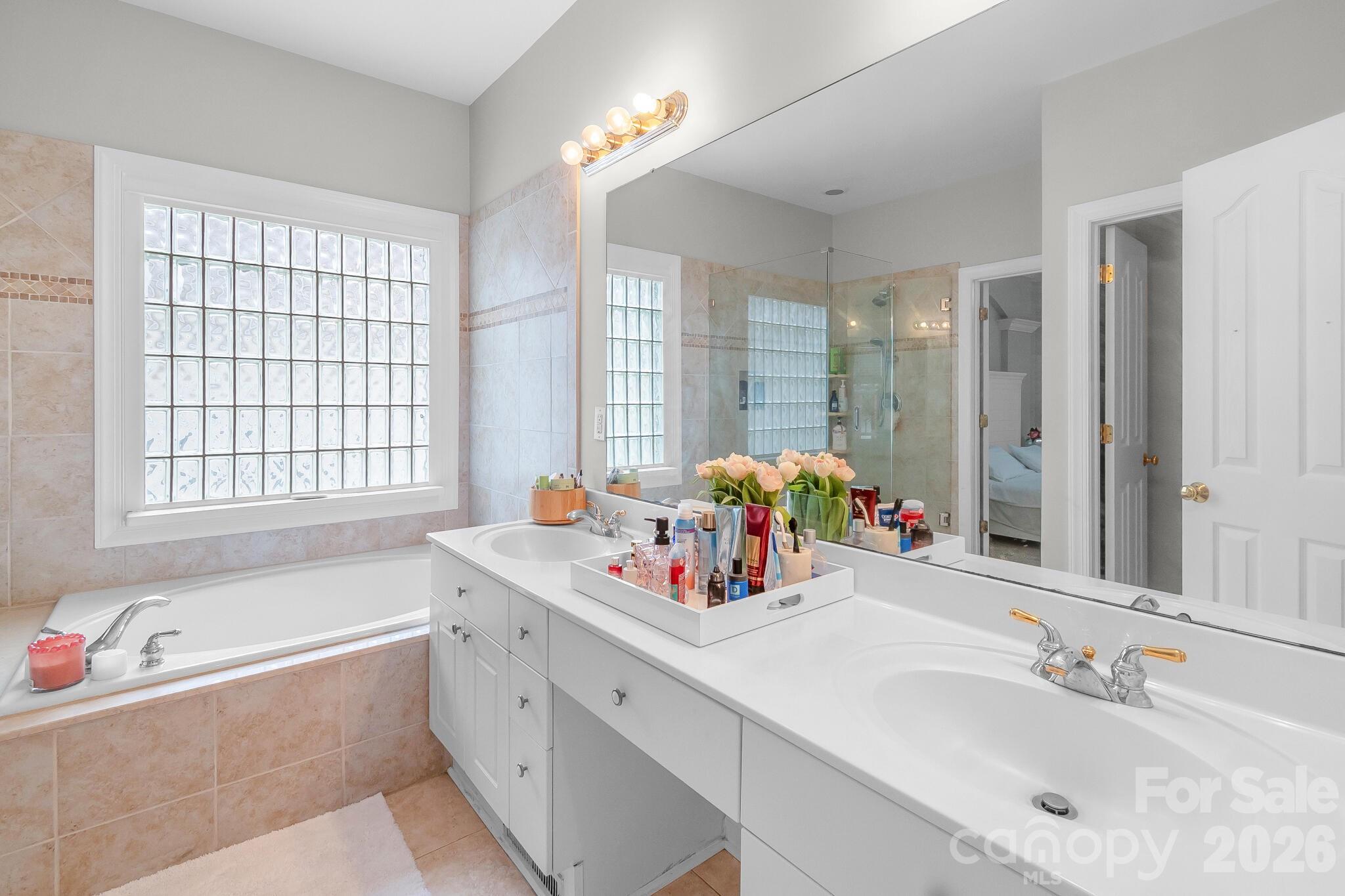 11537 Mcginns Trace Court — Charlotte