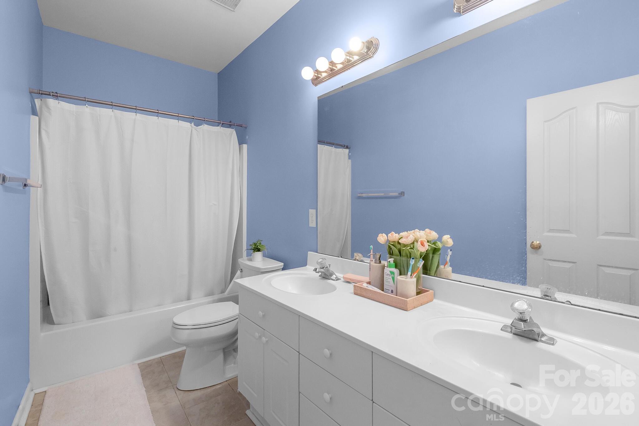 11537 Mcginns Trace Court — Charlotte
