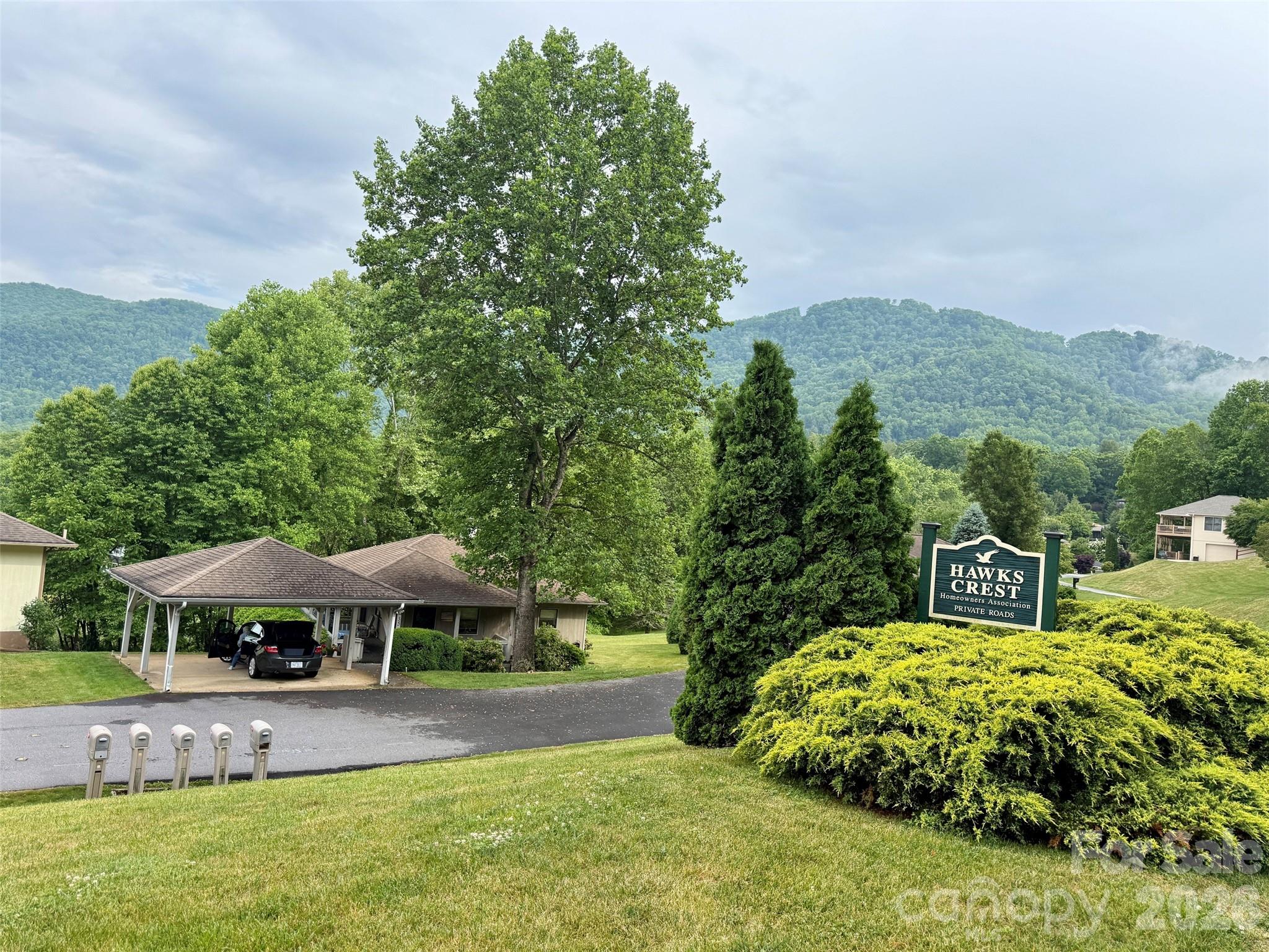 35 Talon Court — Waynesville
