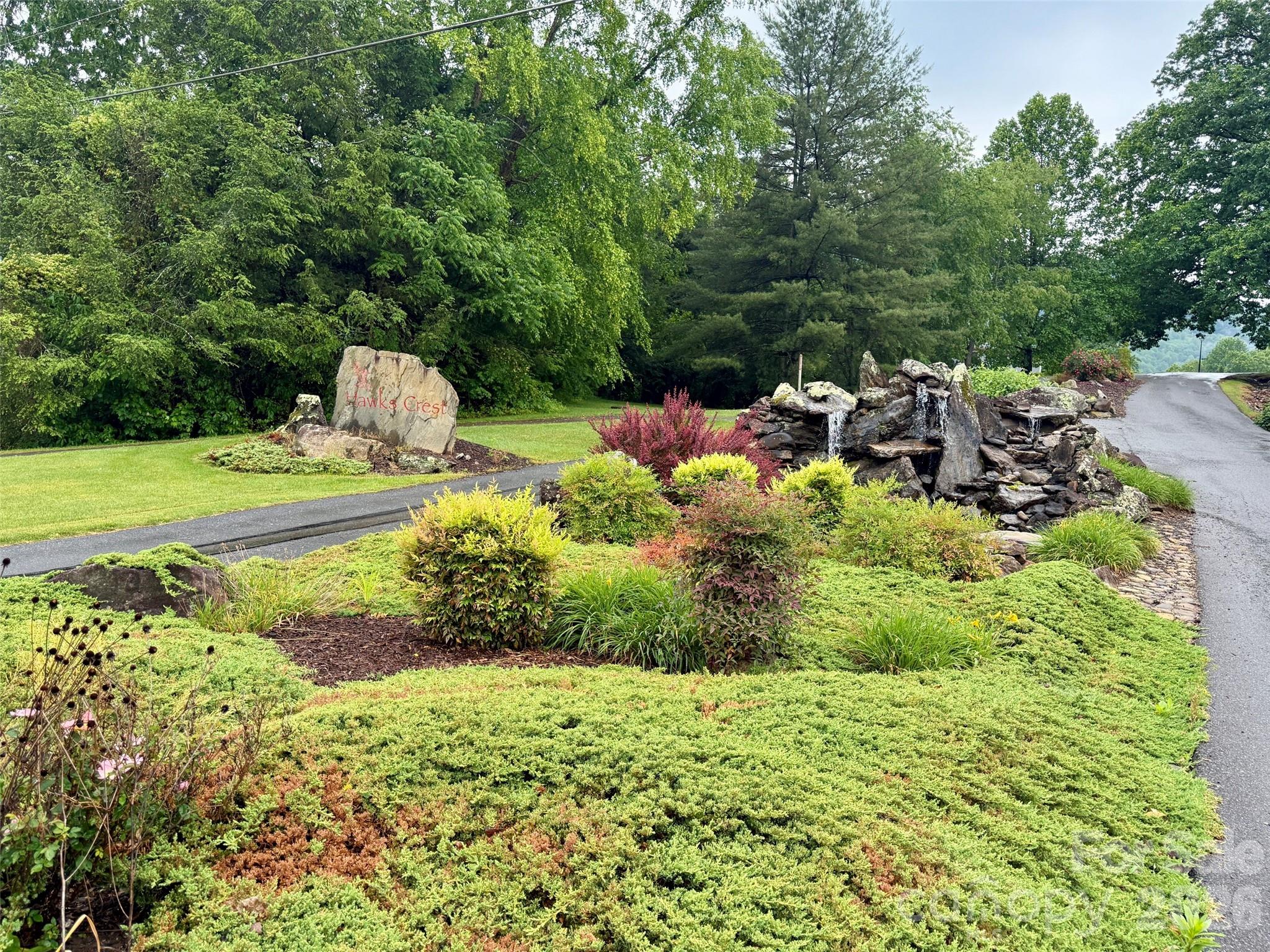 35 Talon Court — Waynesville