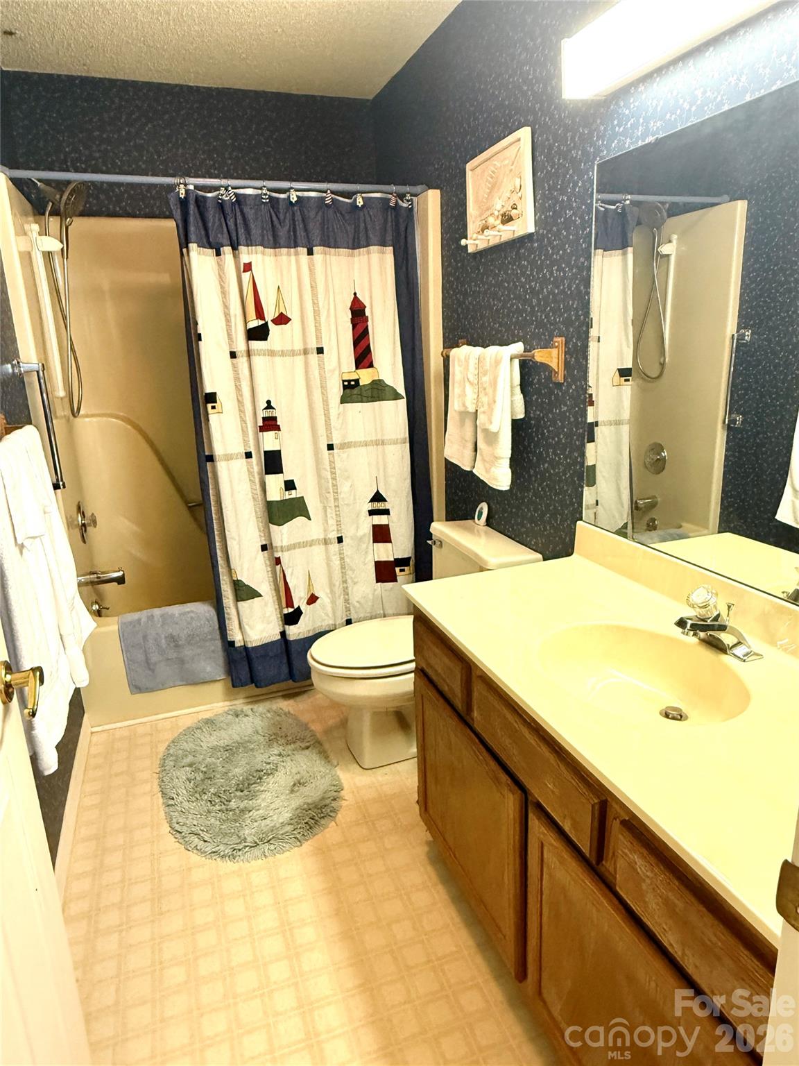 35 Talon Court — Waynesville