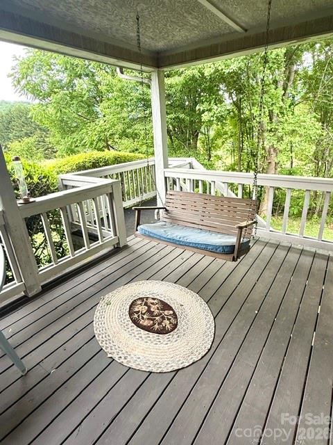 35 Talon Court — Waynesville