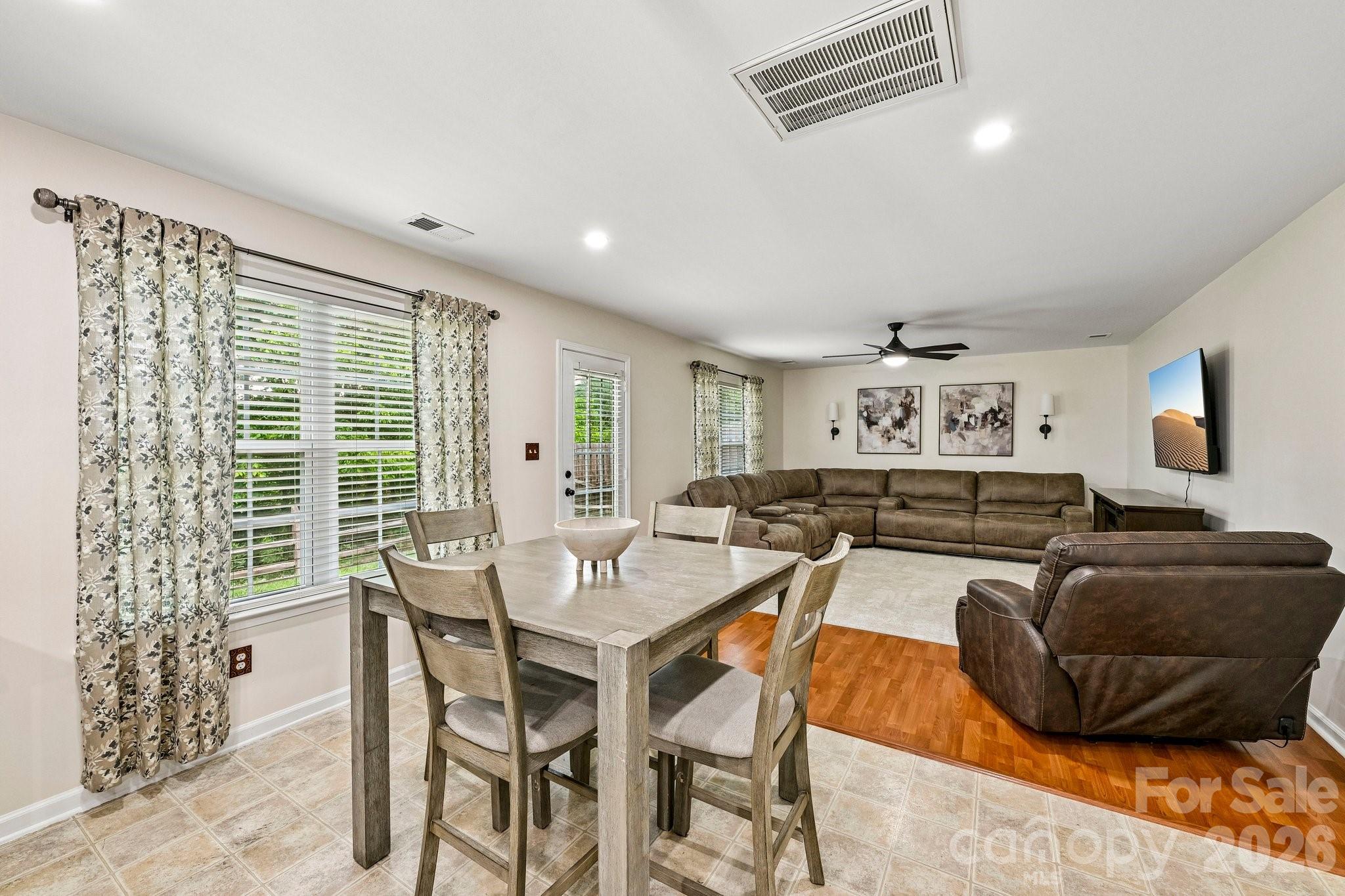 127 Elrosa Road — Mooresville