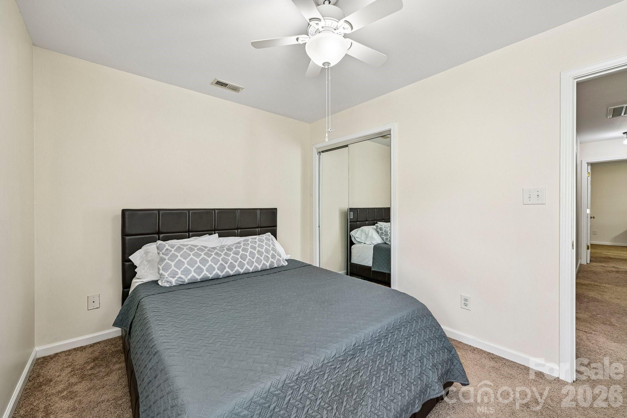127 Elrosa Road — Mooresville