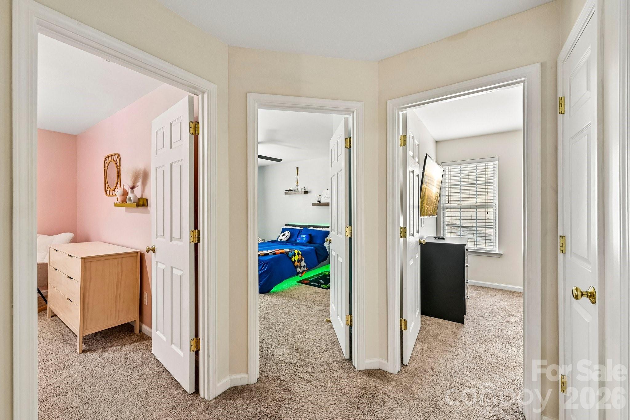 127 Elrosa Road — Mooresville