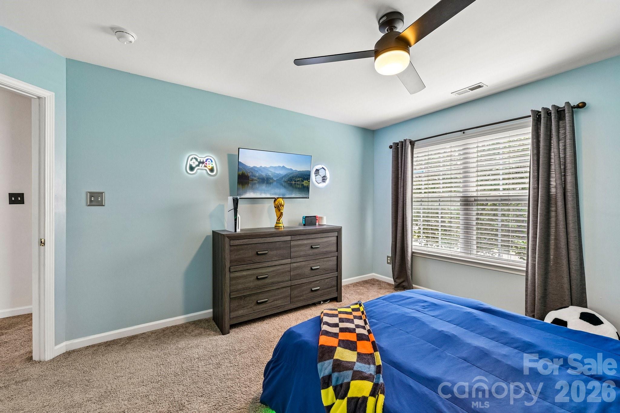 127 Elrosa Road — Mooresville