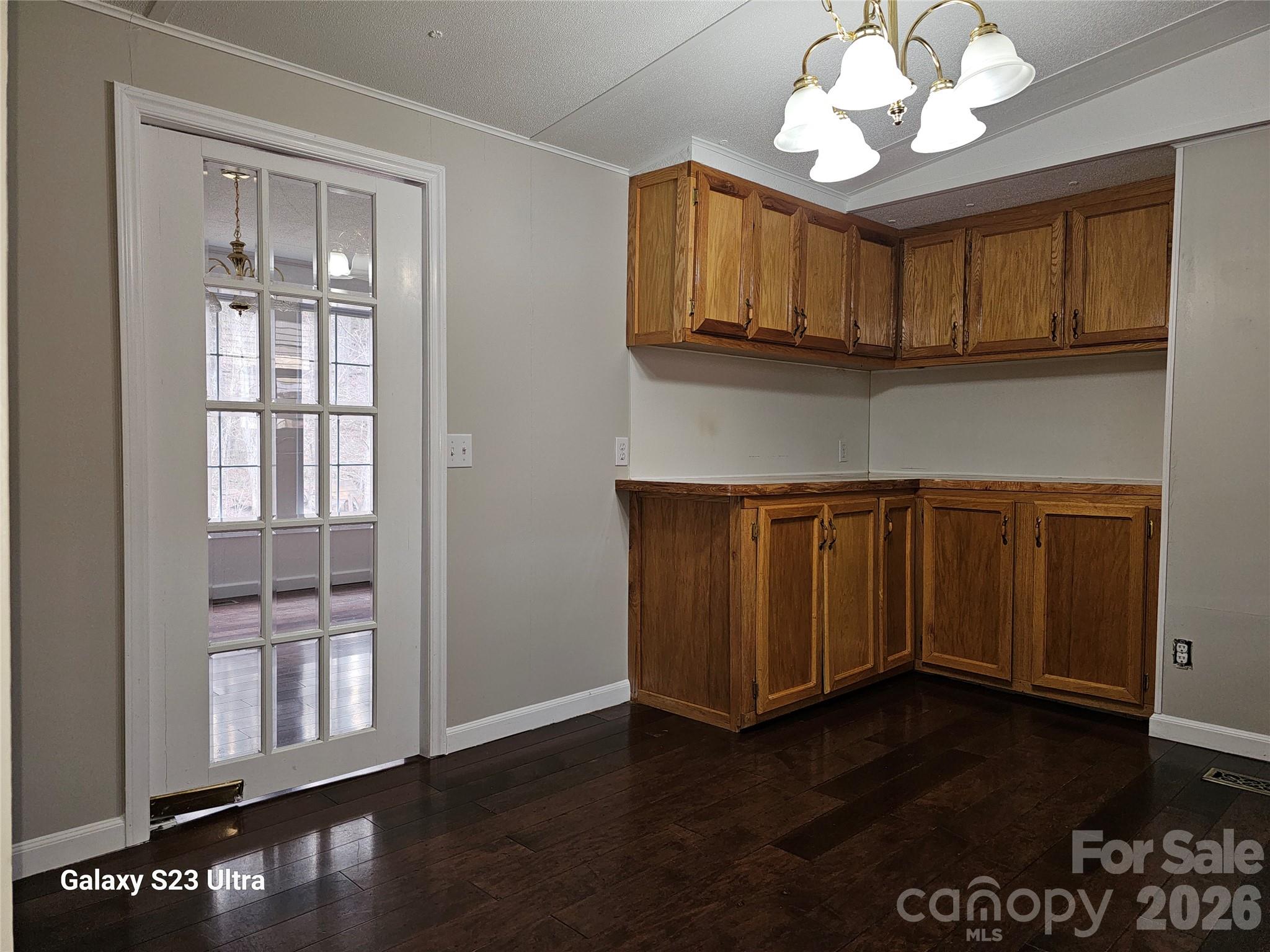 656 Water Street — Bakersville