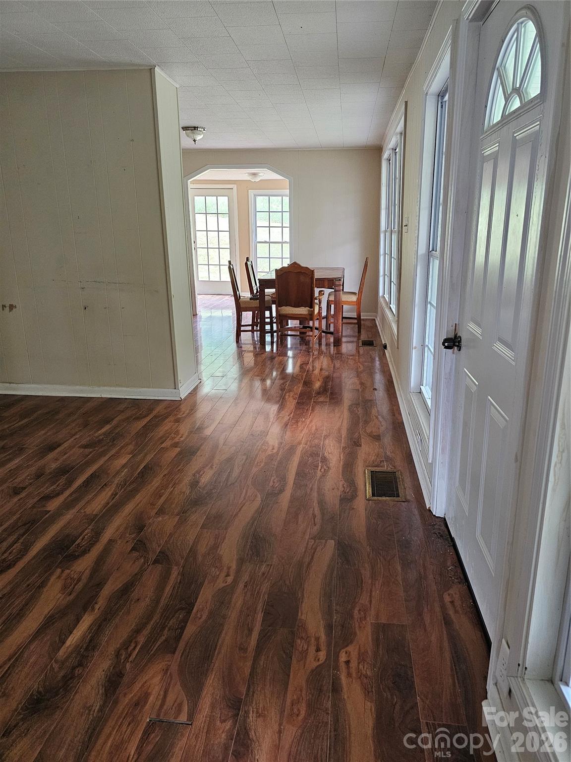 656 Water Street — Bakersville