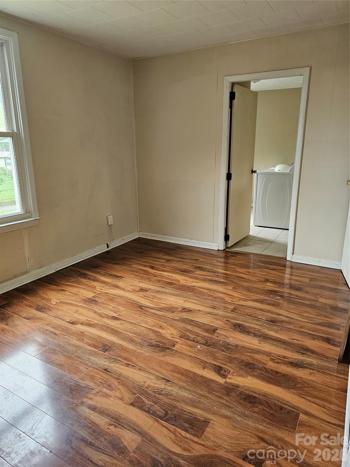 656 Water Street — Bakersville