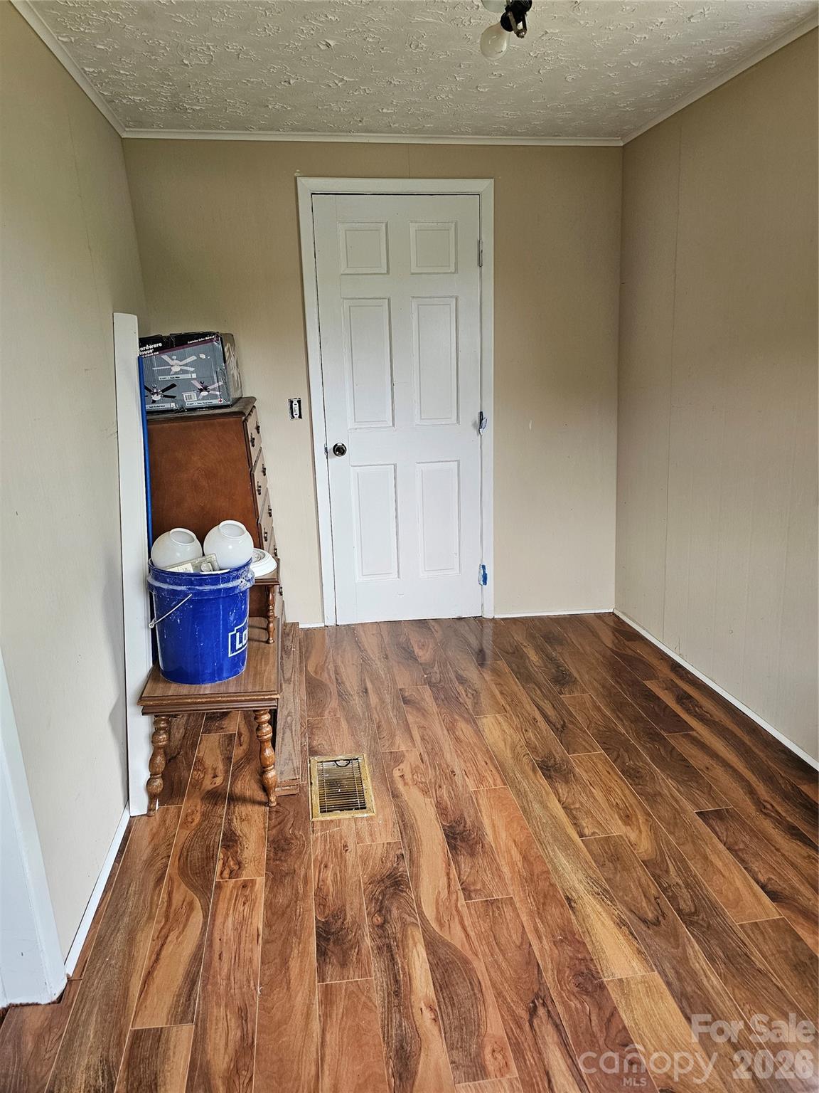 656 Water Street — Bakersville