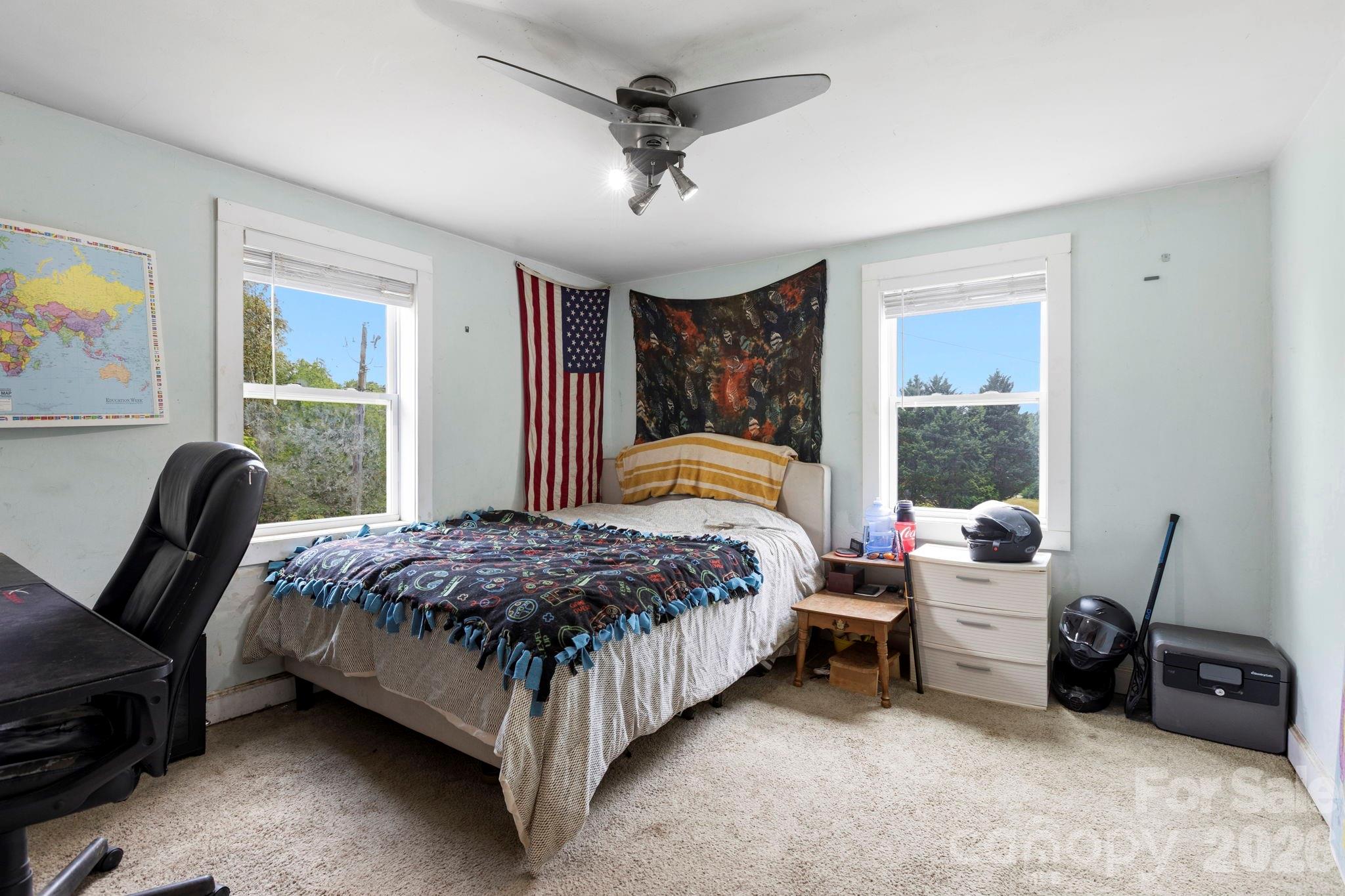 4 Mountain View Road — Asheville