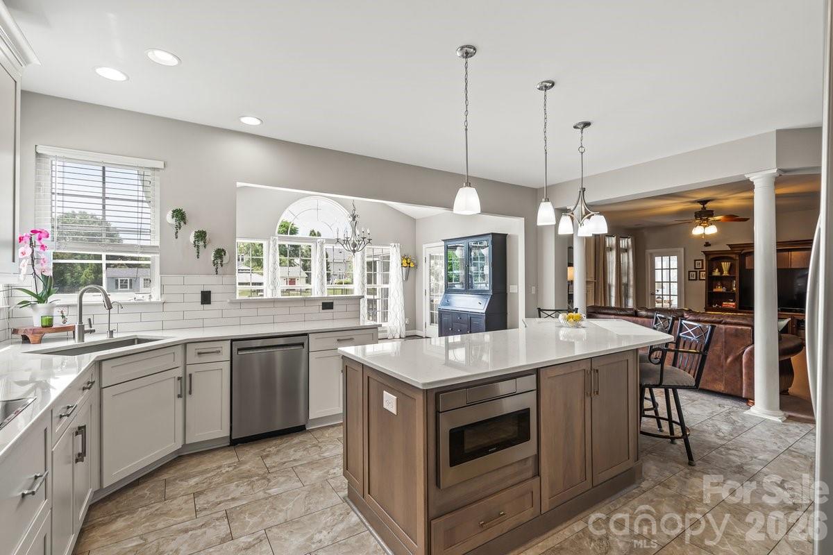 286 Corona Circle — Mooresville