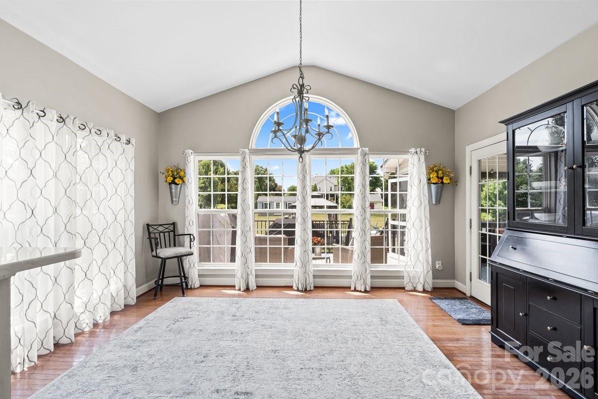 286 Corona Circle — Mooresville
