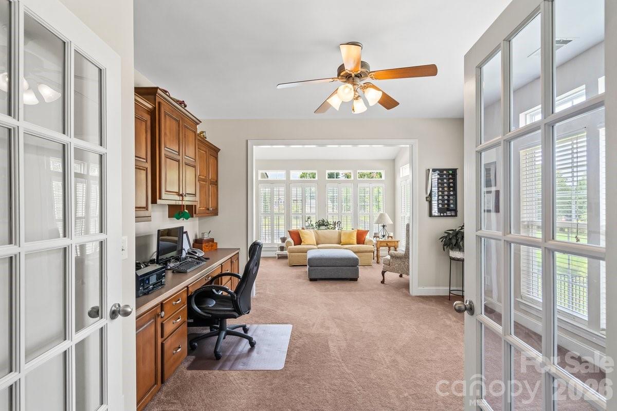 286 Corona Circle — Mooresville