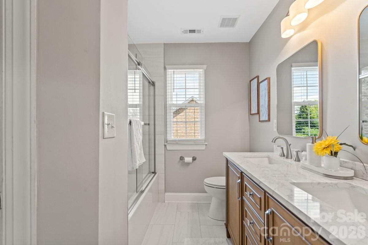 286 Corona Circle — Mooresville