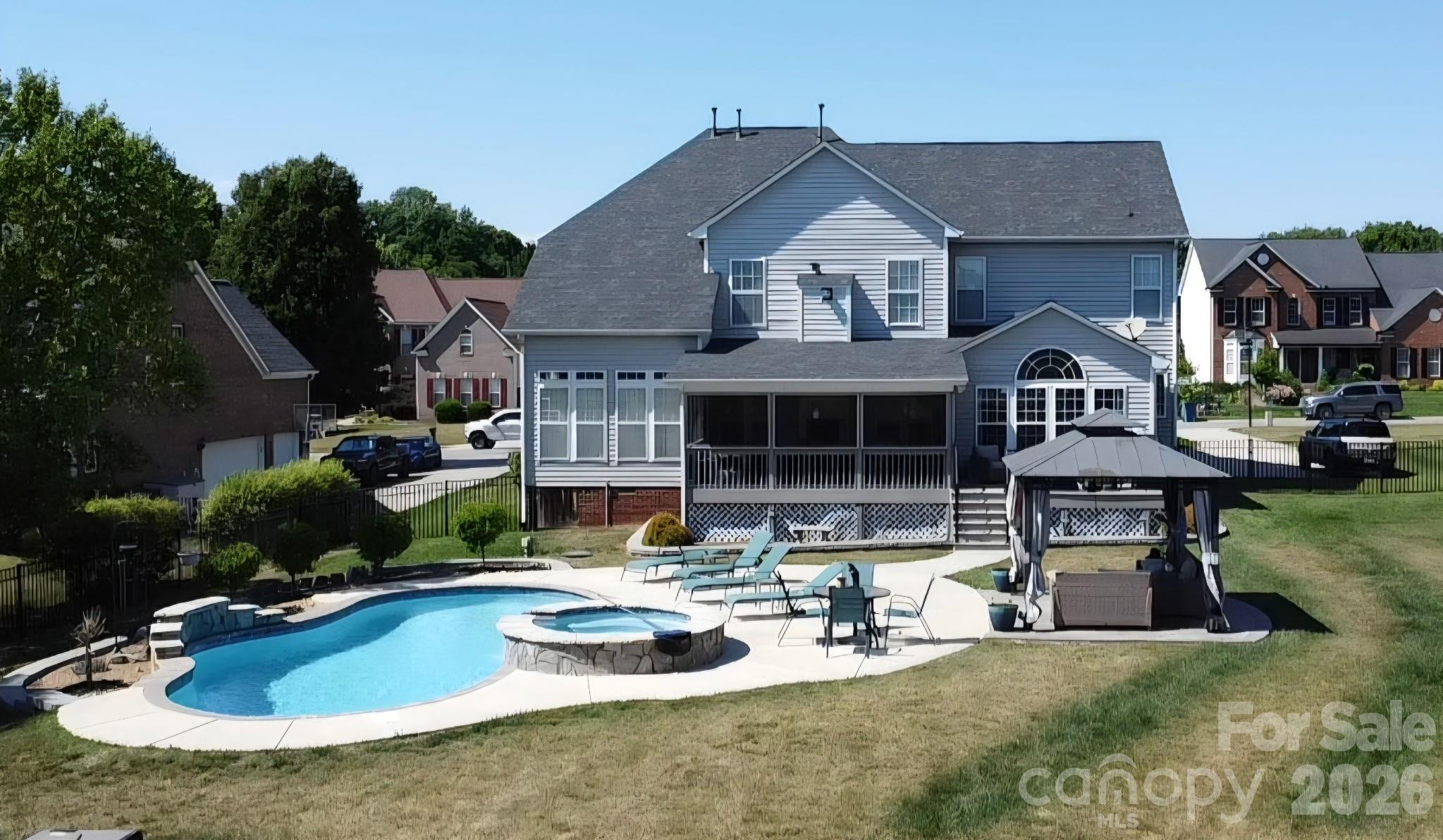 286 Corona Circle — Mooresville