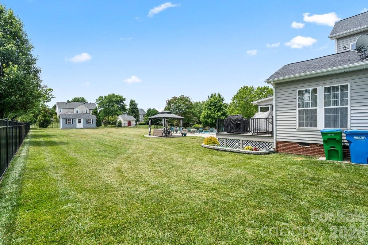 286 Corona Circle — Mooresville