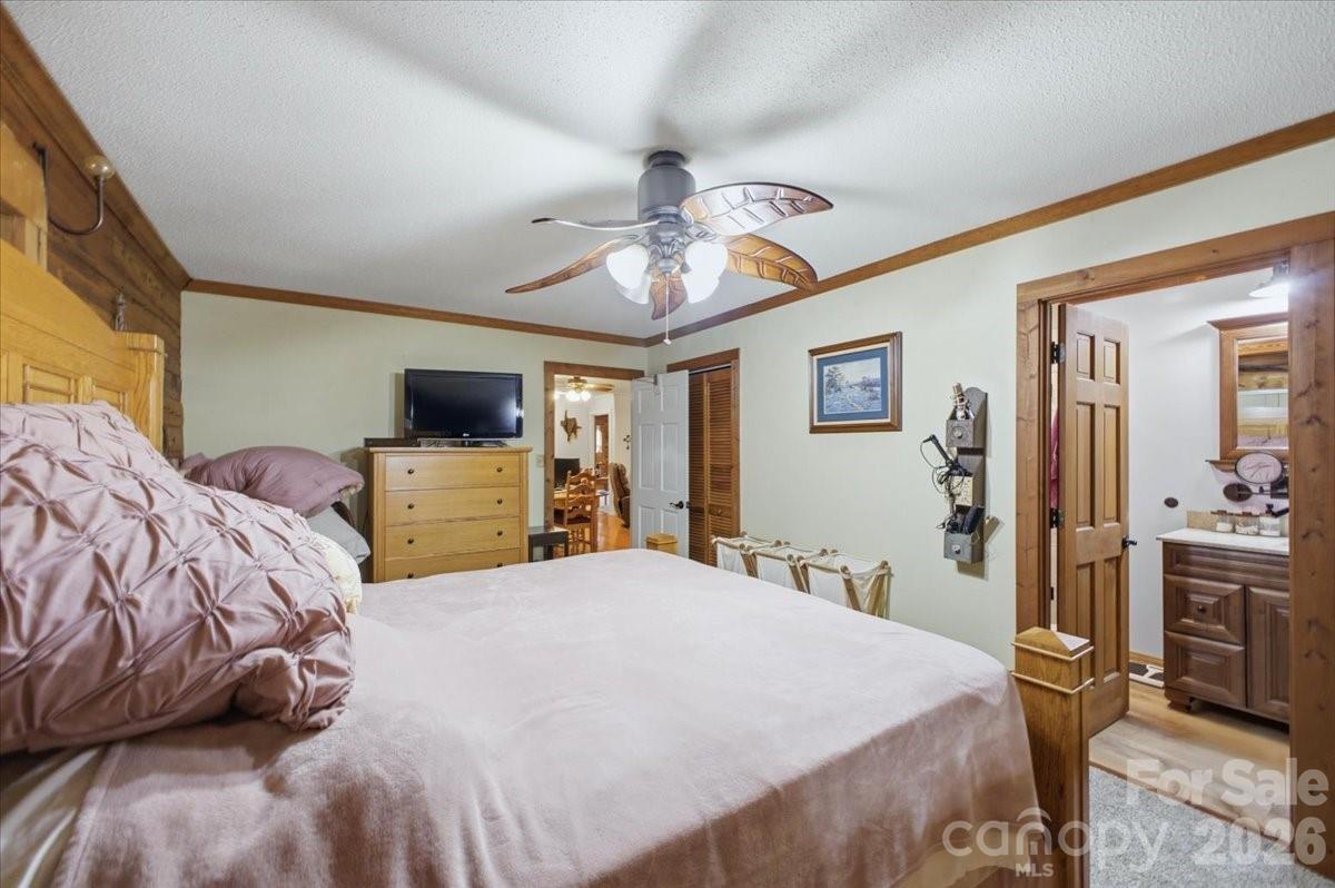 4639 Hickory Lincolnton Highway — Newton