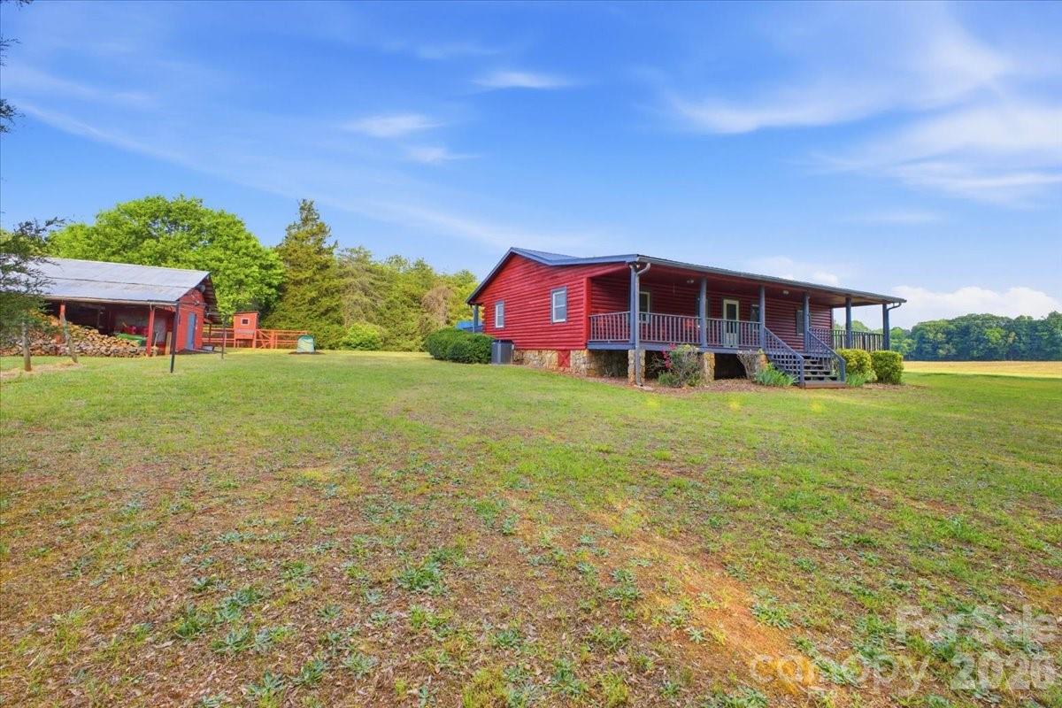 4639 Hickory Lincolnton Highway — Newton