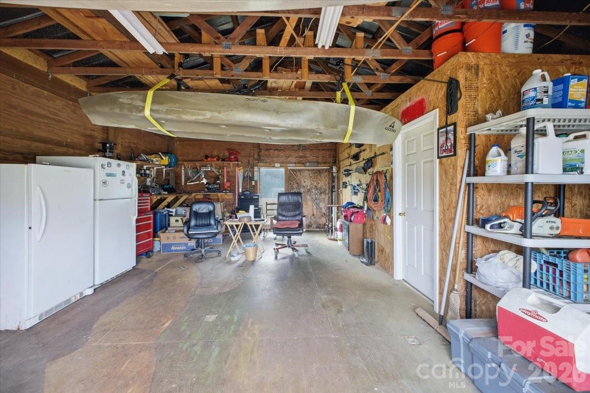 4639 Hickory Lincolnton Highway — Newton