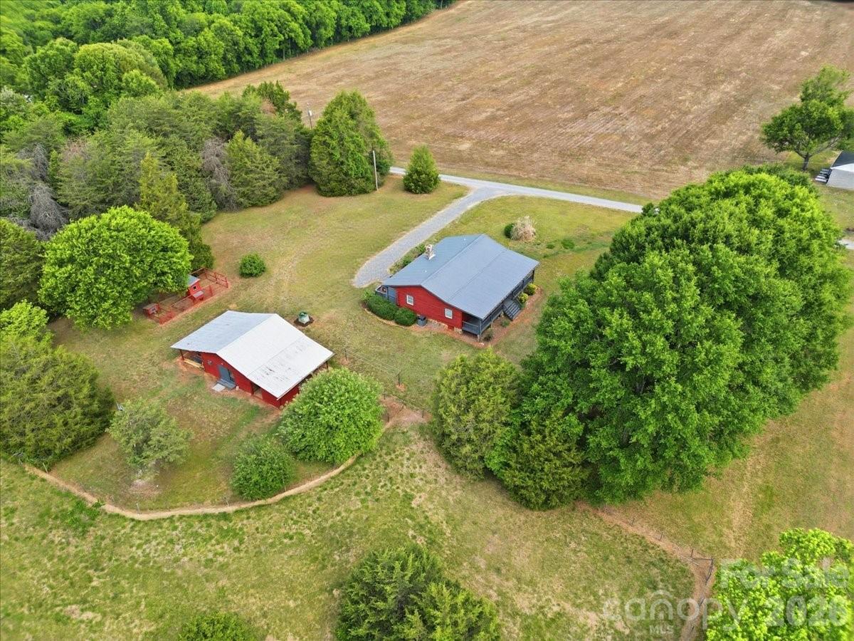 4639 Hickory Lincolnton Highway — Newton