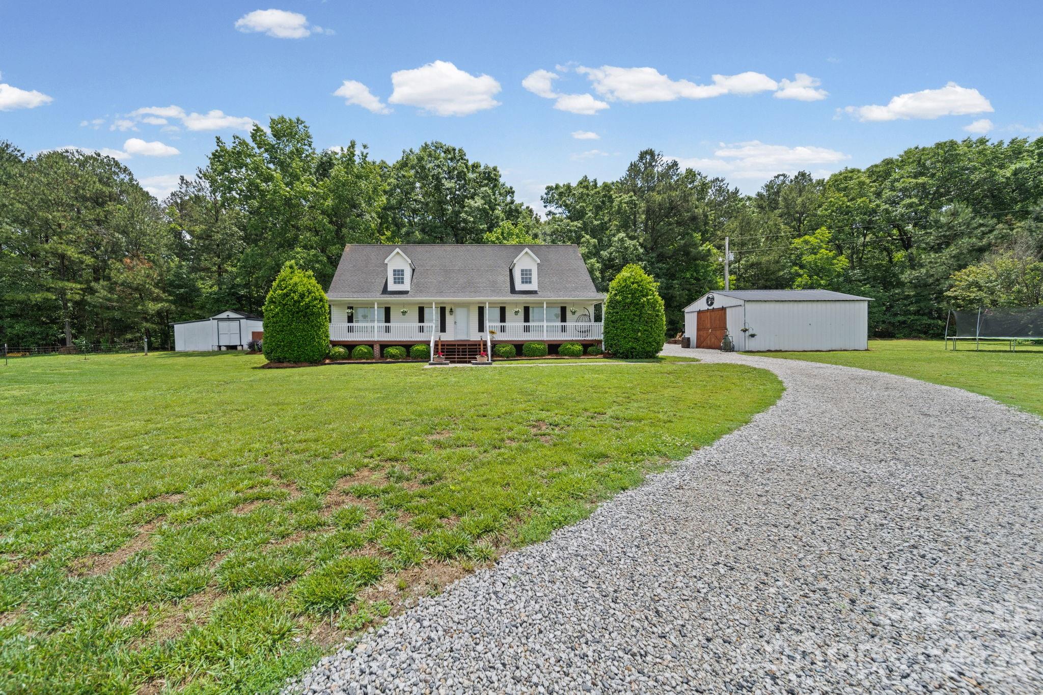 6626 Jesse Rushing Road — Marshville