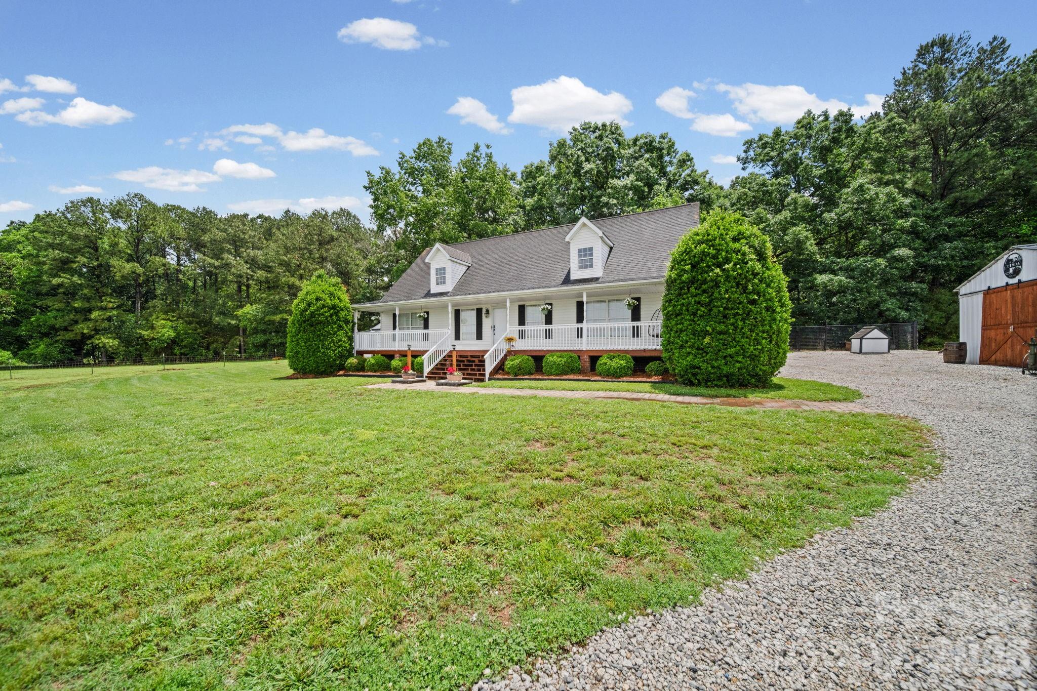 6626 Jesse Rushing Road — Marshville