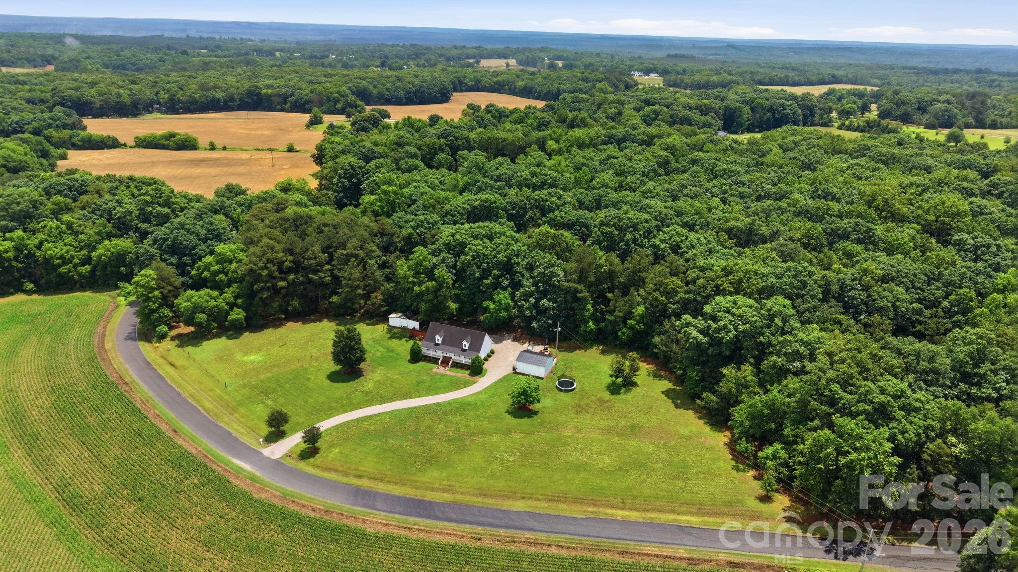 6626 Jesse Rushing Road — Marshville