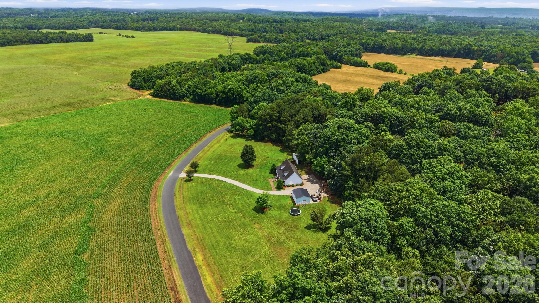 6626 Jesse Rushing Road — Marshville