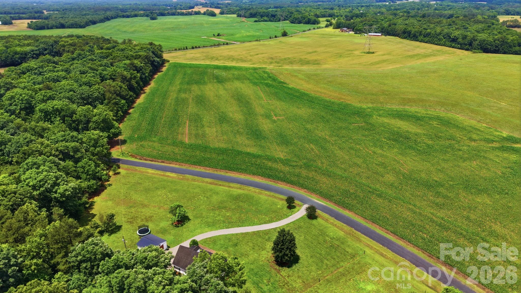 6626 Jesse Rushing Road — Marshville