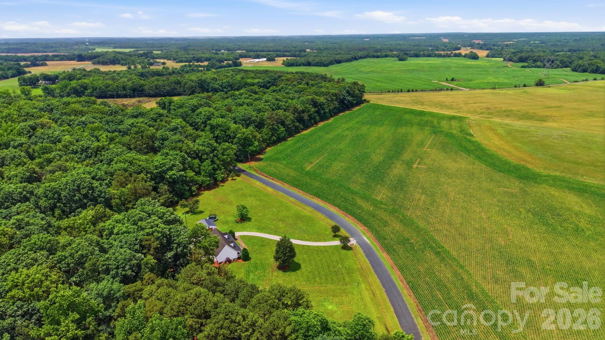 6626 Jesse Rushing Road — Marshville